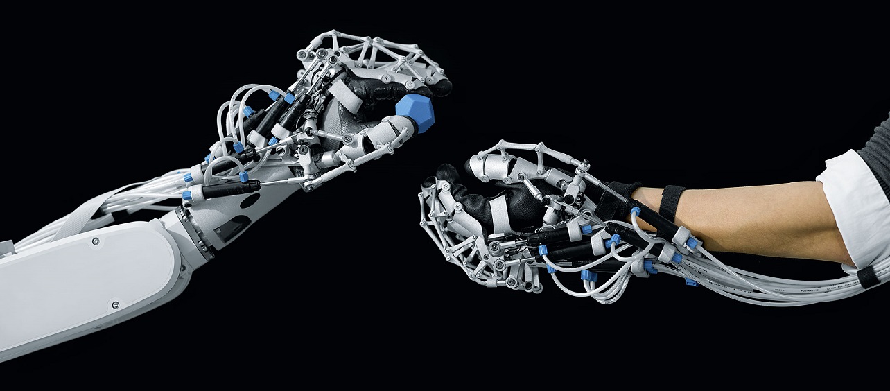 İnsan gücünü iki kat artıran robotik eldiven geliştirildi