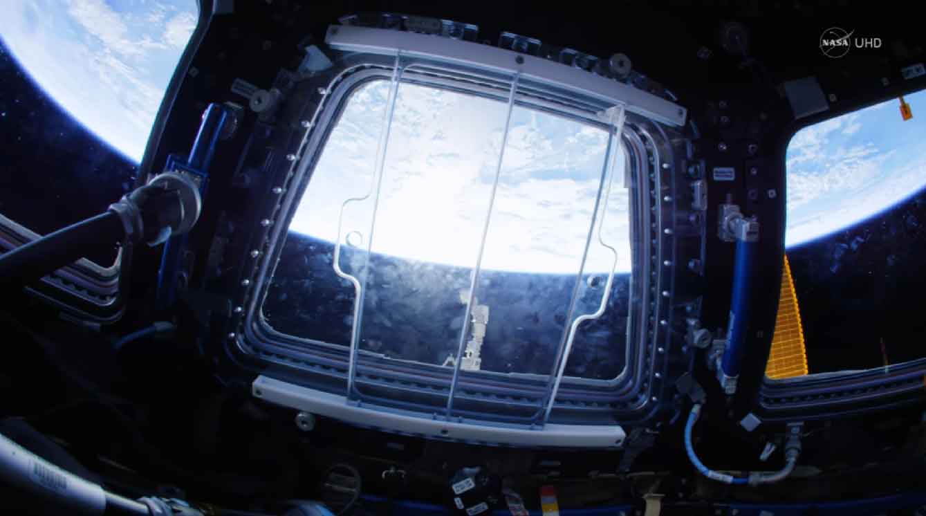 Uzay istasyonunda ‘ultra yüksek çözünürlüklü’ uçuş (Video)